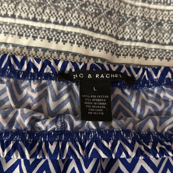 Zac & Rachel Blue & White Chevron Print Wide Leg Pull on Pants - Picture 3 of 6